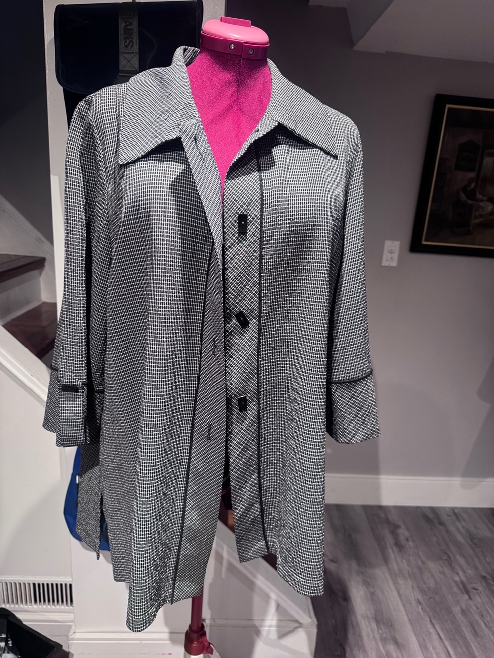Houndstooth Lightweight Coat